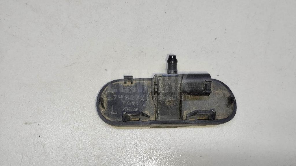 Форсунка омывателя лобового стекла