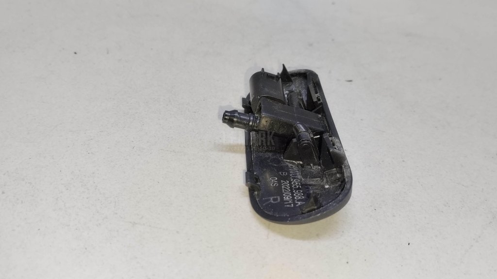 Форсунка омывателя лобового стекла