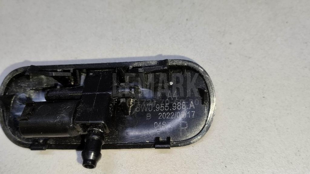 Форсунка омывателя лобового стекла