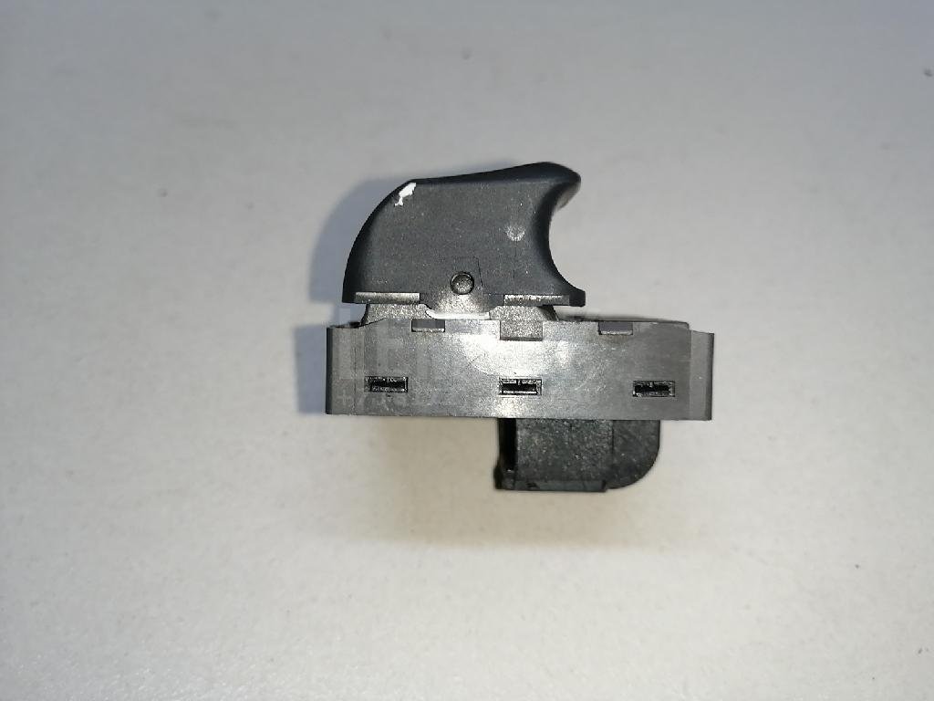 Блок управления стеклоподъемниками