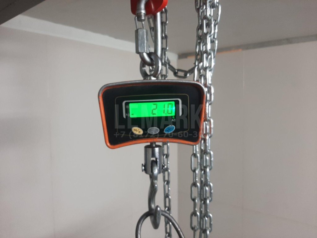 Дверь багажника со стеклом