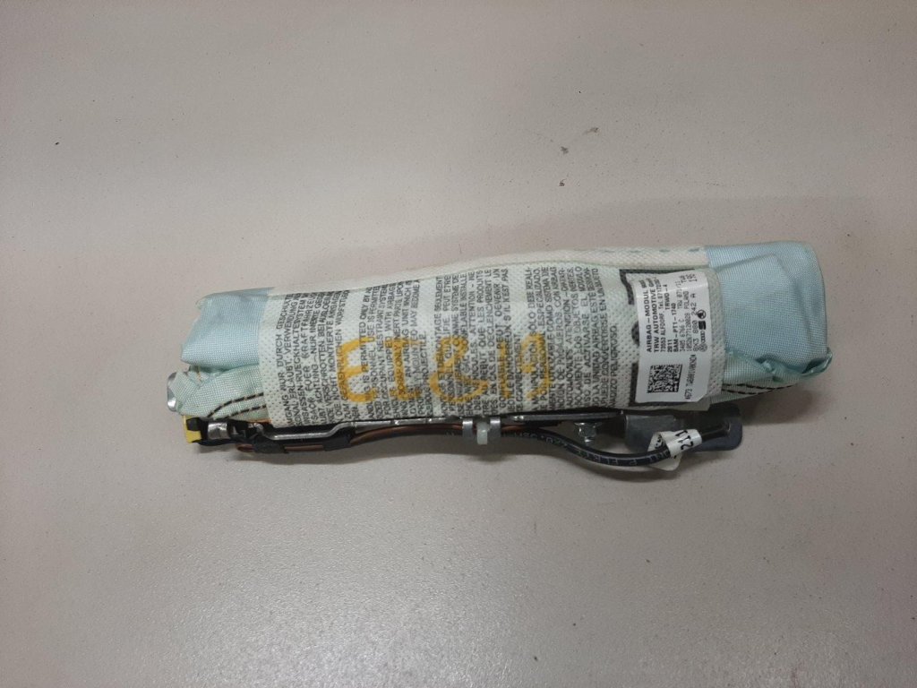 Подушка безопасности боковая (в сиденье)