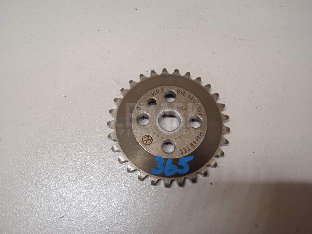 Шестерня привода масляного насоса