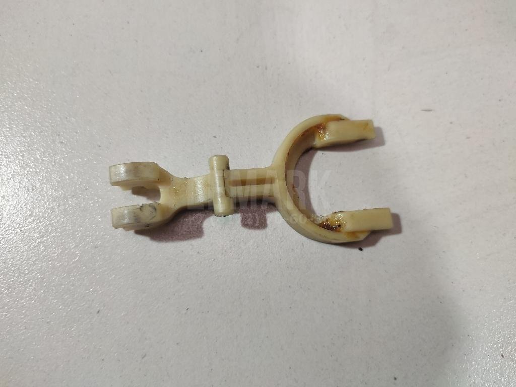 Реле втягивающее