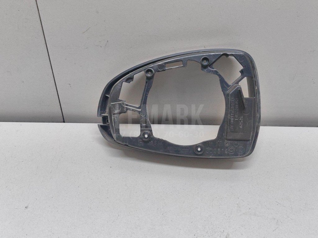 Рамка зеркала правого