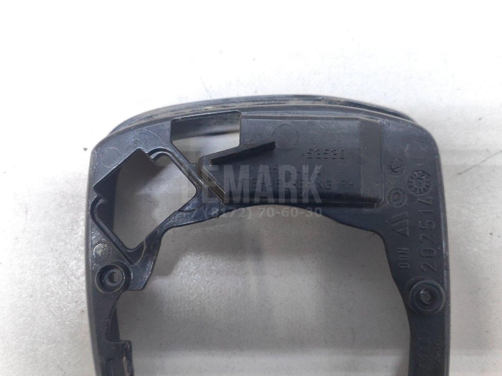 Рамка зеркала правого