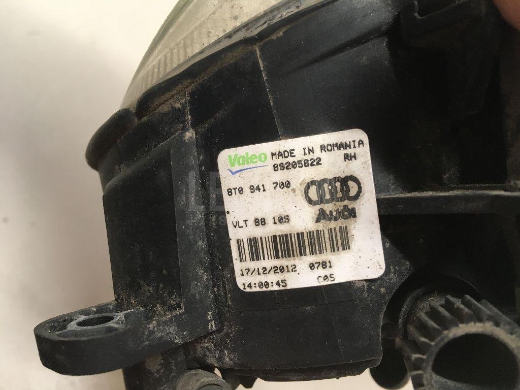 Фара противотуманная правая