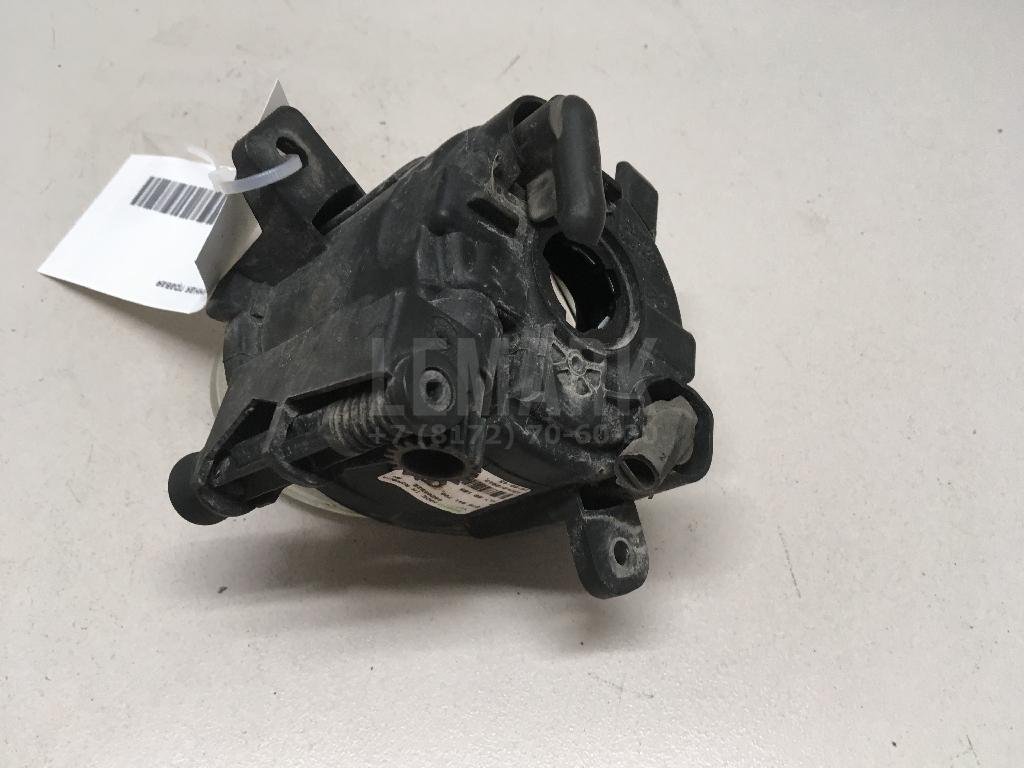 Фара противотуманная правая