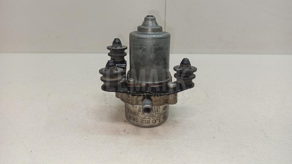 Насос вакуумный