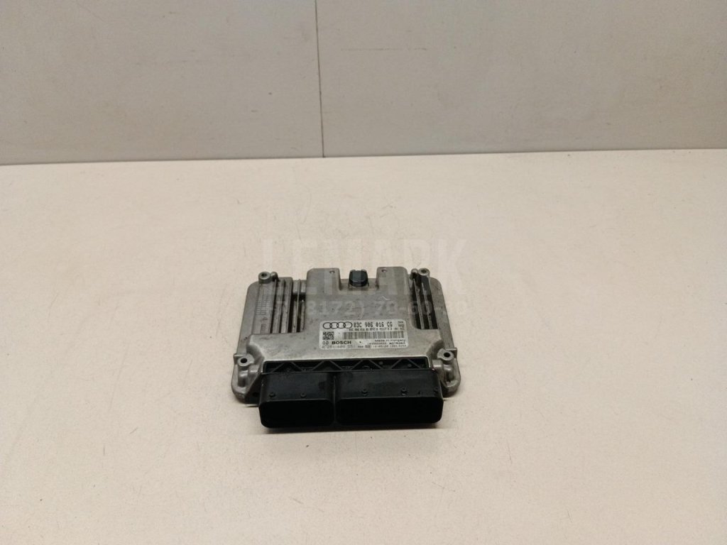 Блок управления двигателем