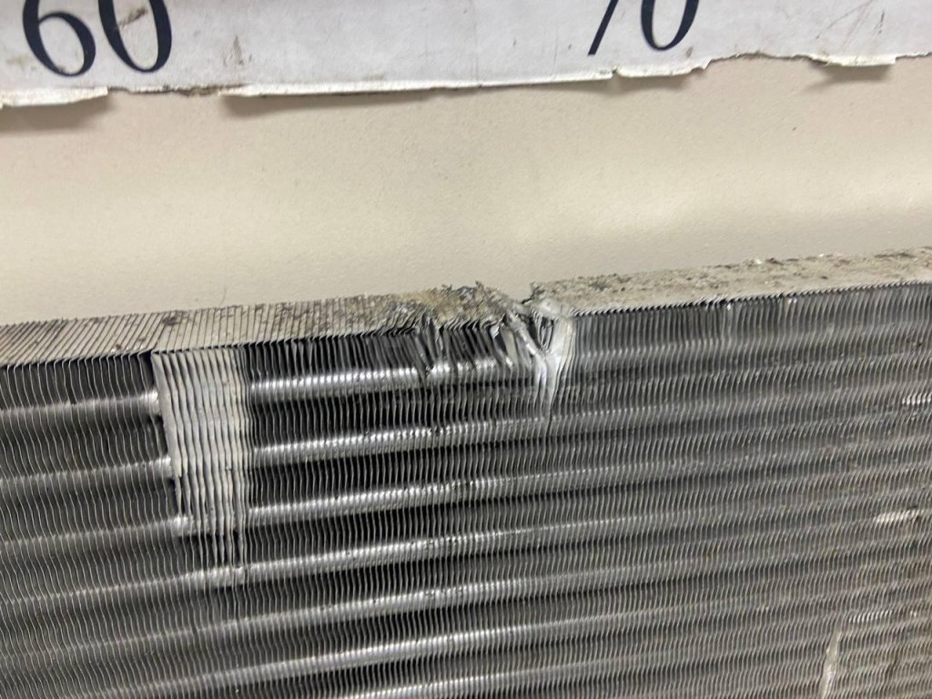 Радиатор основной