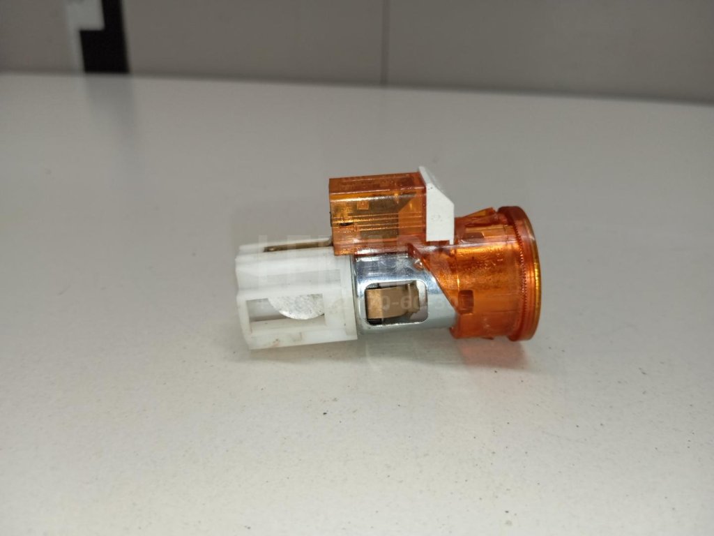 Гнездо прикуривателя