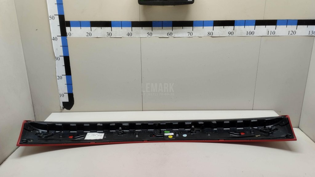 Спойлер (дефлектор) багажника