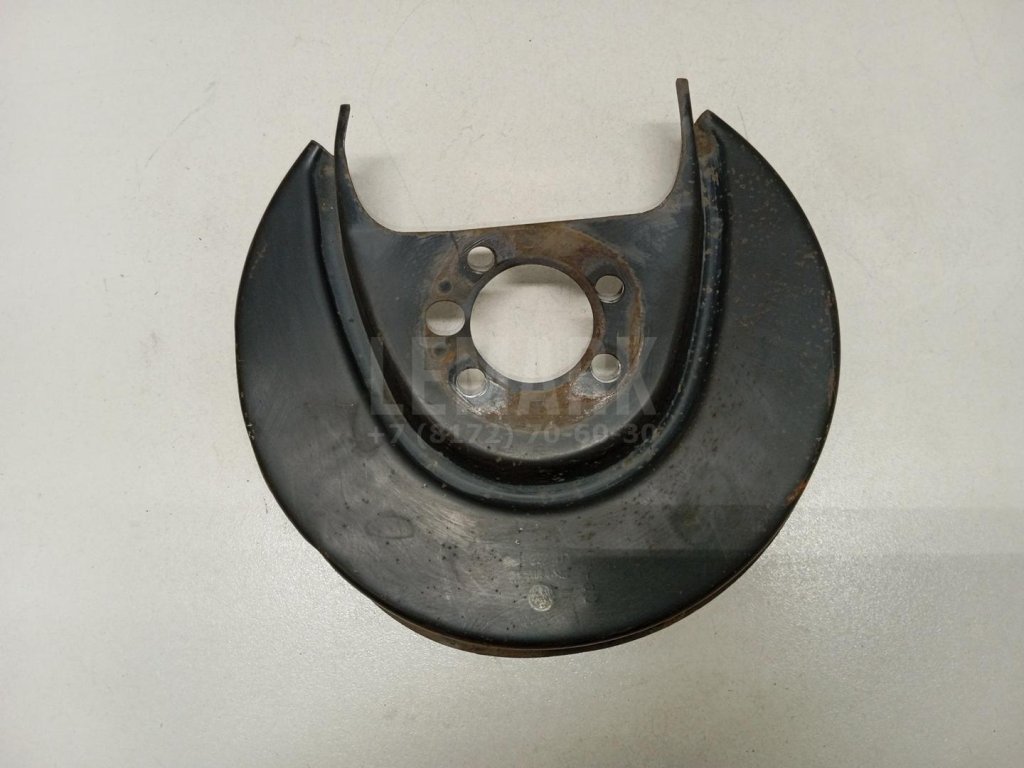 Щит опорный задний правый