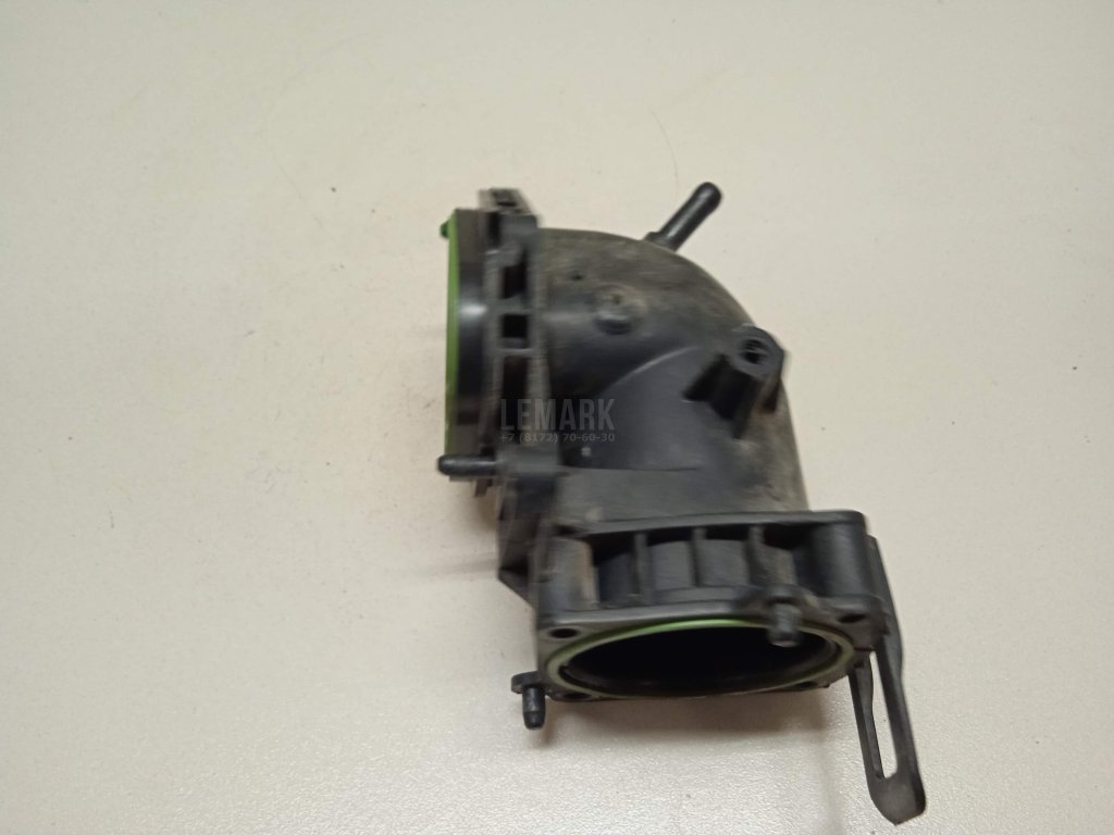 Патрубок воздушного фильтра