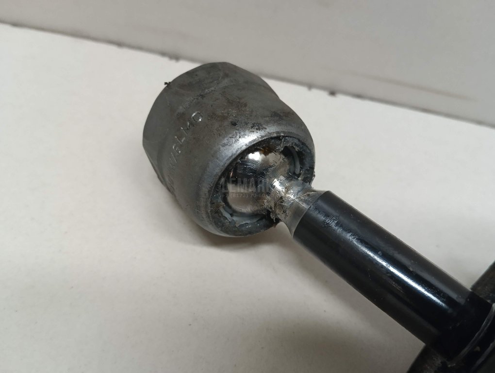 Тяга рулевая