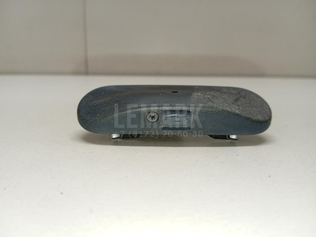 Форсунка омывателя лобового стекла