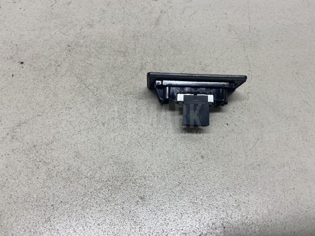 Фонарь подсветки номера