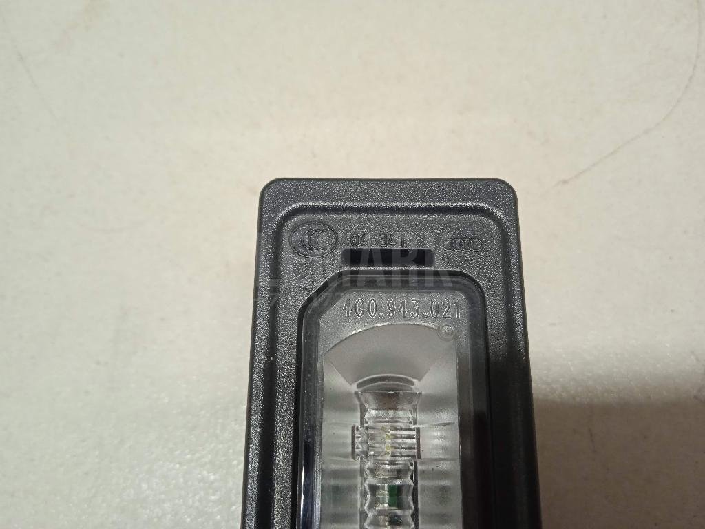 Фонарь подсветки номера