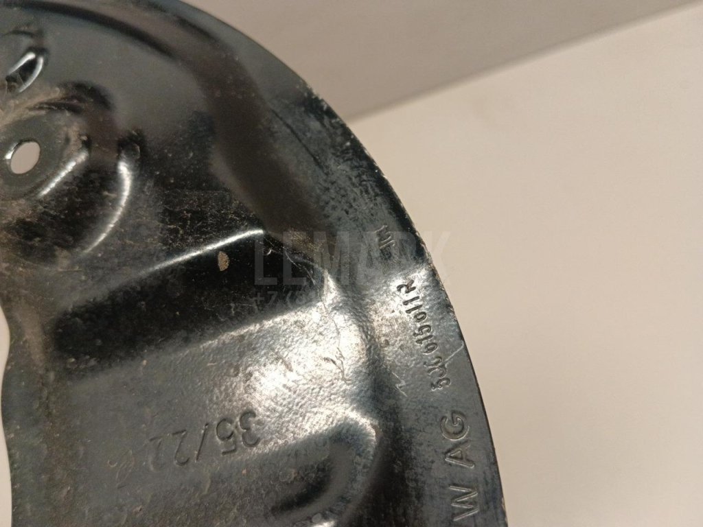 Щит опорный задний левый