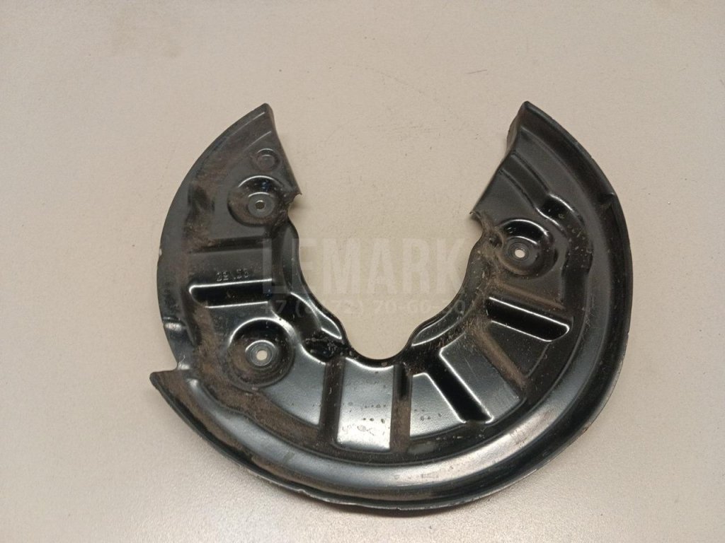 Щит опорный задний левый