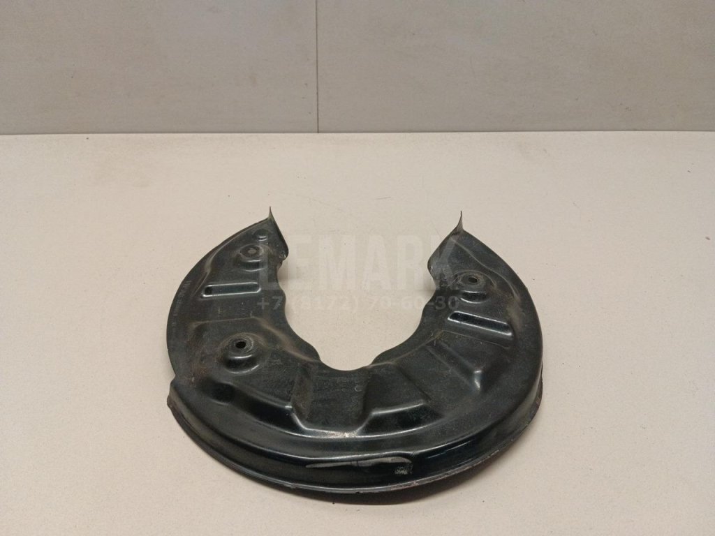 Щит опорный задний правый