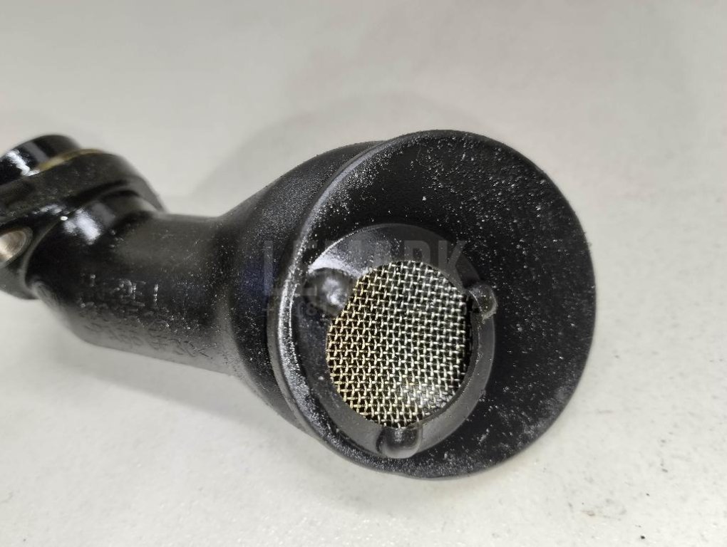 Маслозаборник