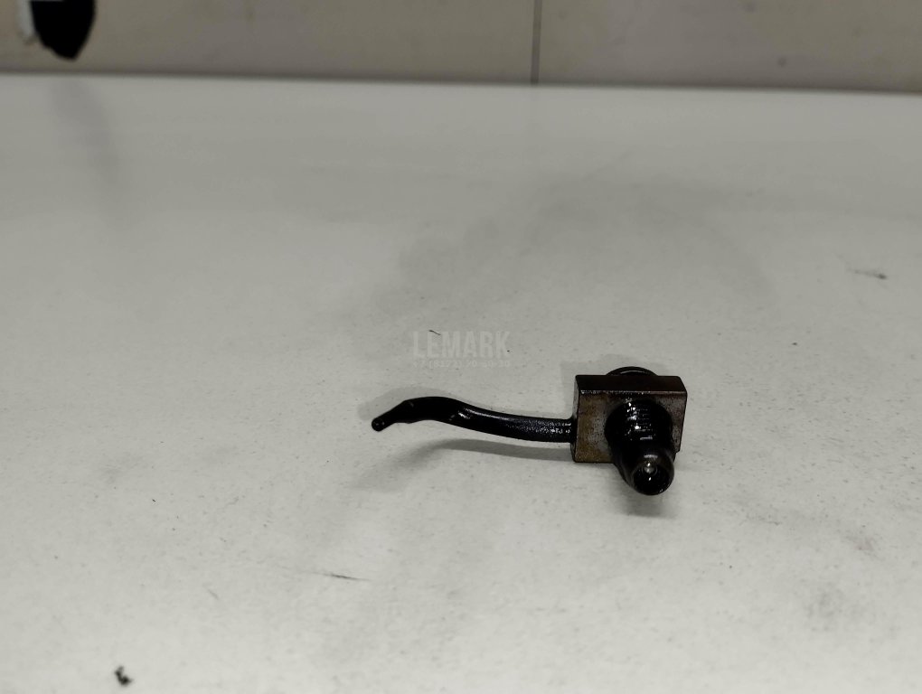 Форсунка масляная для  Audi A4 [B8] 2007-2015