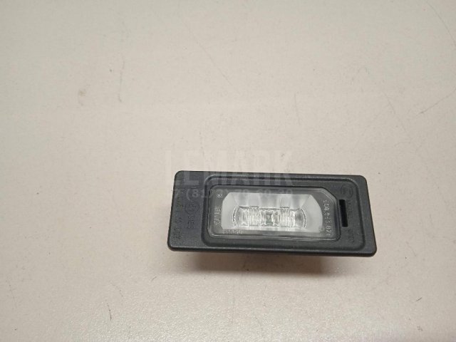 Фонарь подсветки номера