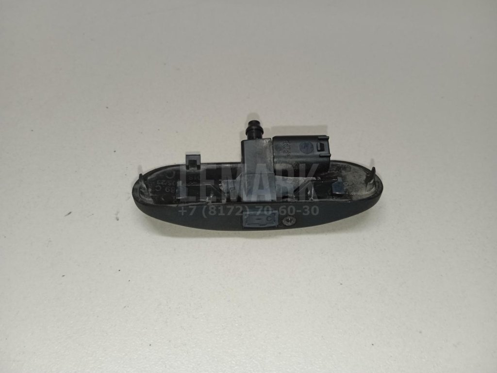 Форсунка омывателя лобового стекла