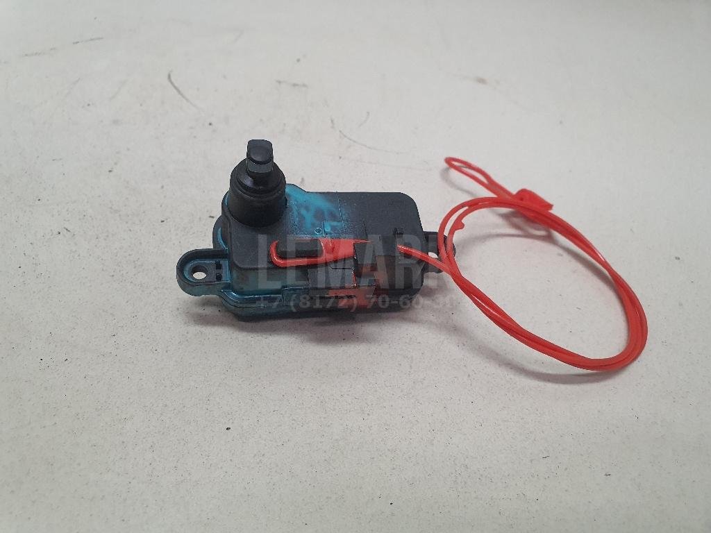Активатор замка крышки бензобака