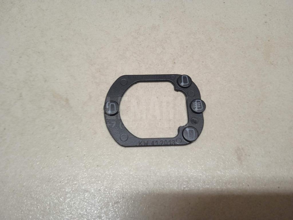 Накладка (кузов внутри)