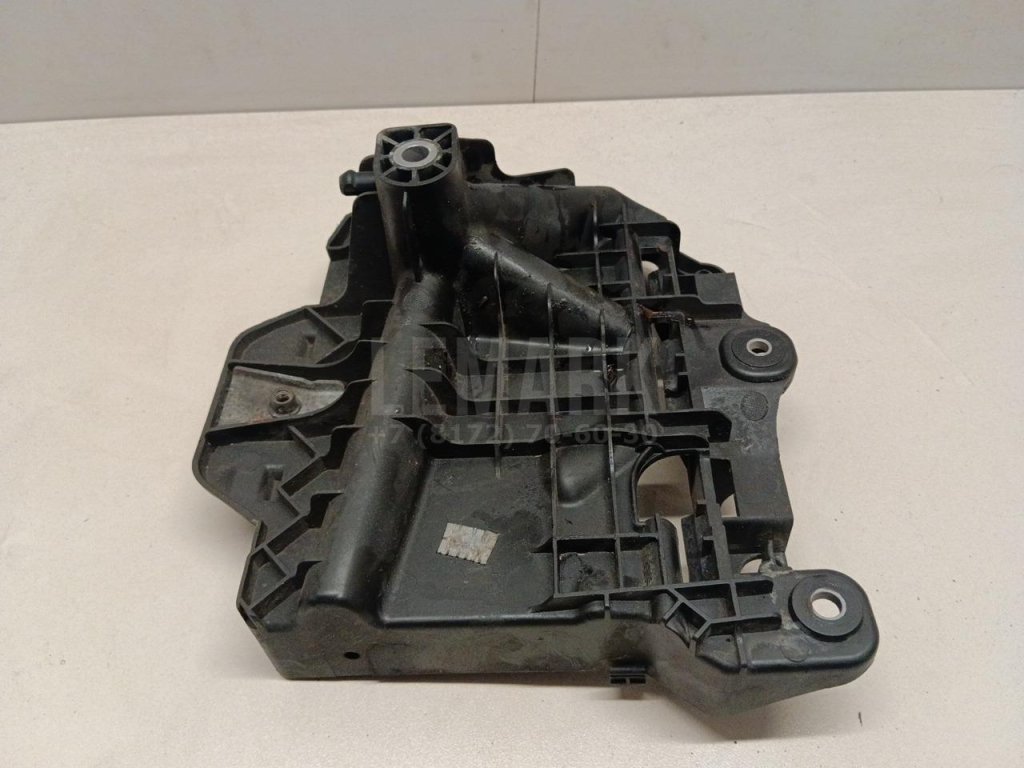 Крепление АКБ (корпус/подставка)