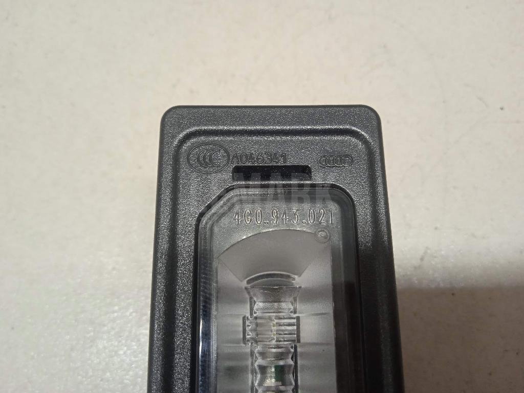 Фонарь подсветки номера