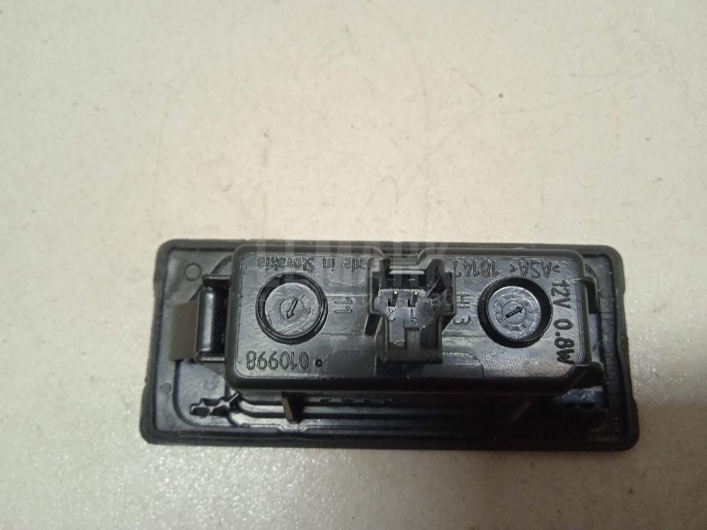 Фонарь подсветки номера