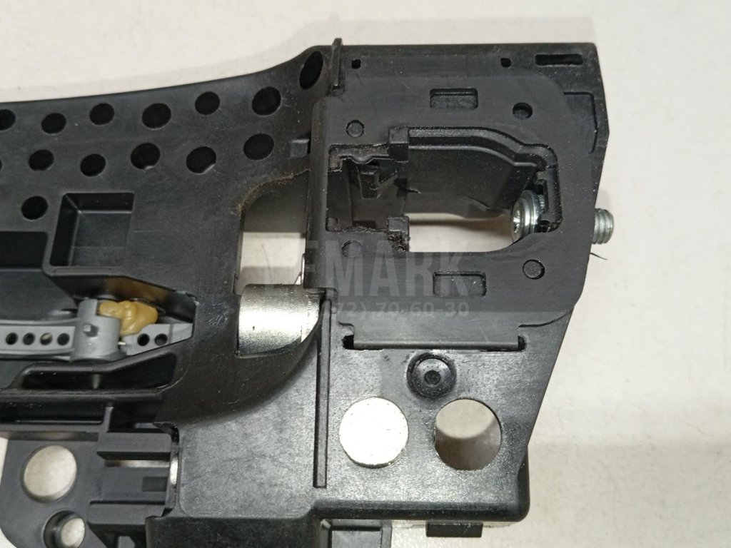 Кронштейн ручки для  Audi A3 (8Y) 2020