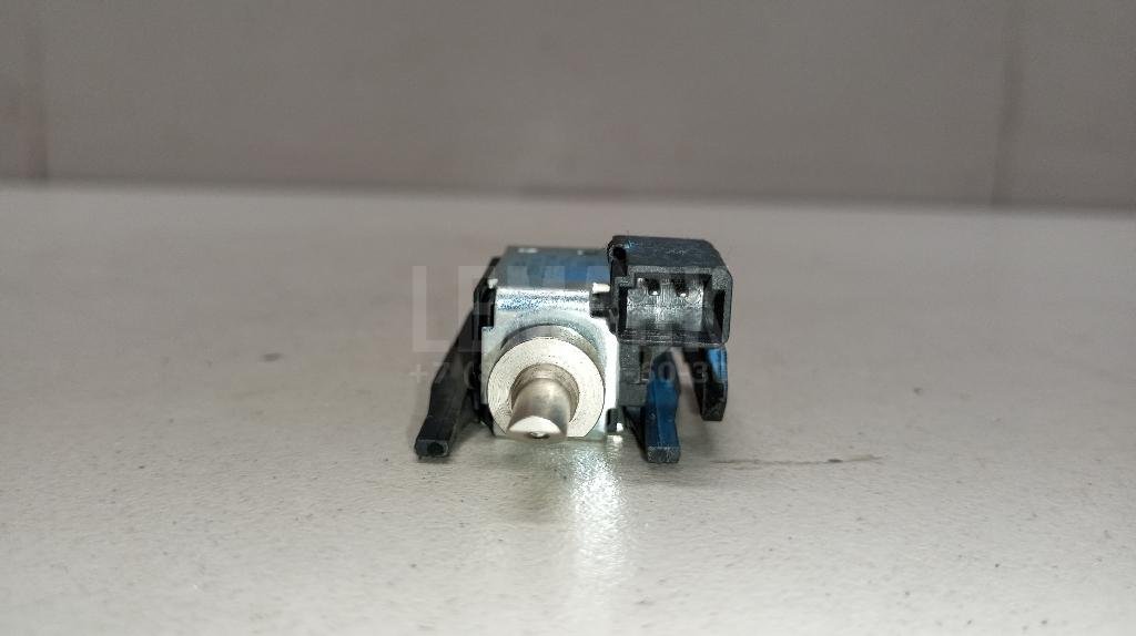 Соленоид для  Audi A4 [B7] 2005-2007