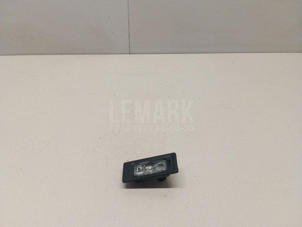 Фонарь подсветки номера