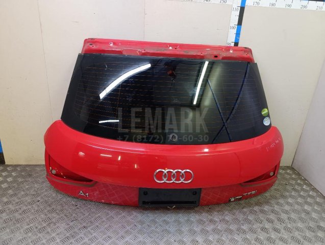 Дверь багажника со стеклом