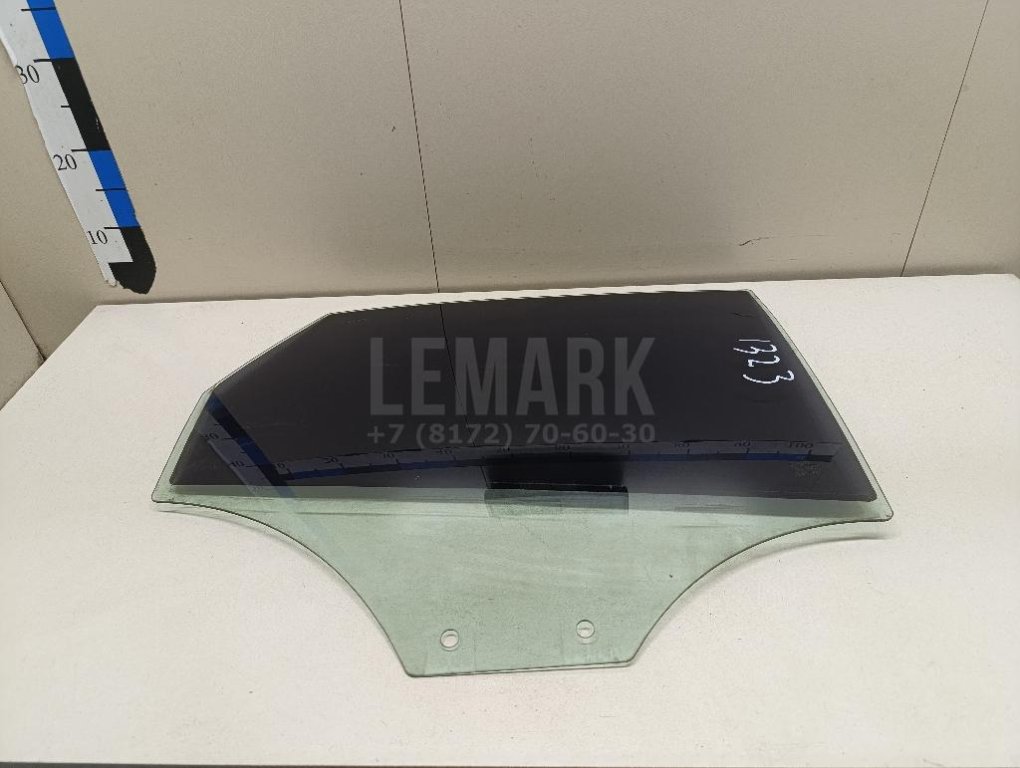 Стекло двери задней правой
