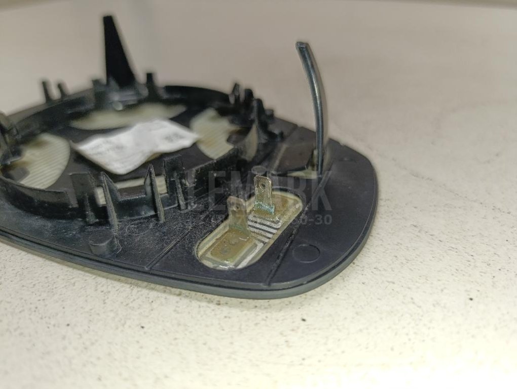 Стекло зеркала электрического левого