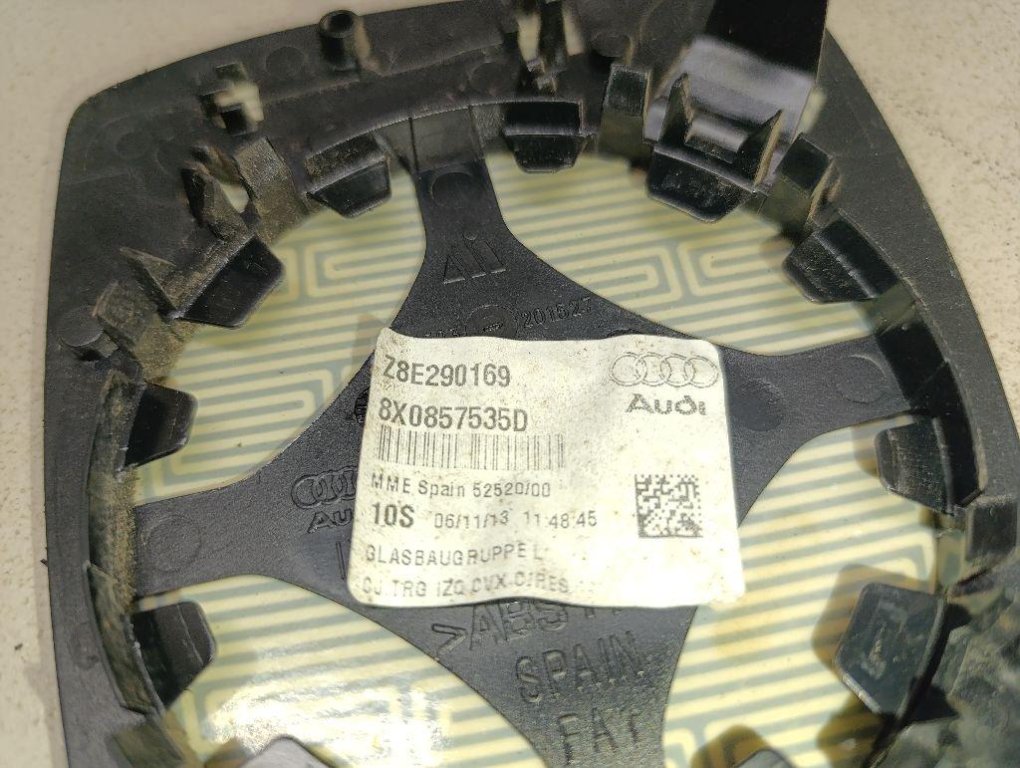 Стекло зеркала электрического левого