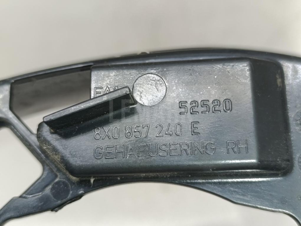 Рамка зеркала правого