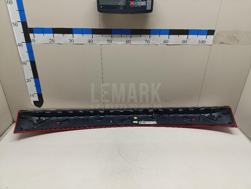 Спойлер (дефлектор) багажника