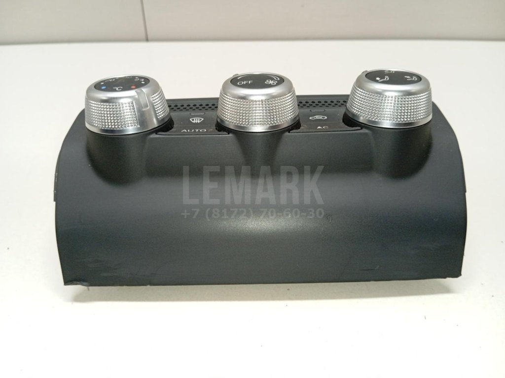 Блок управления климатической установкой