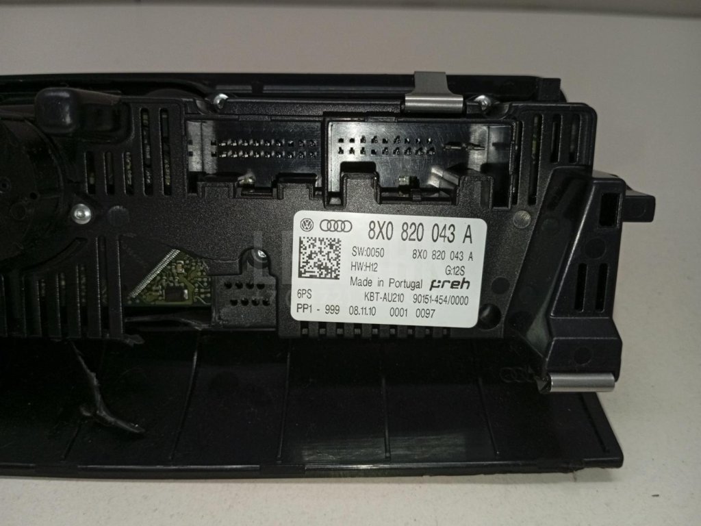 Блок управления климатической установкой