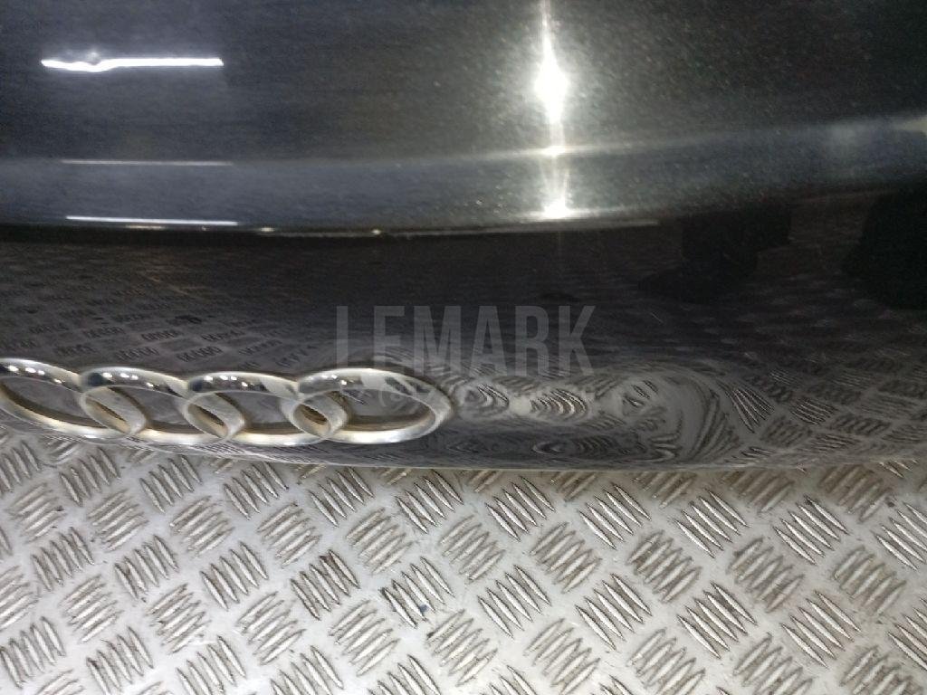 Стекло двери багажника