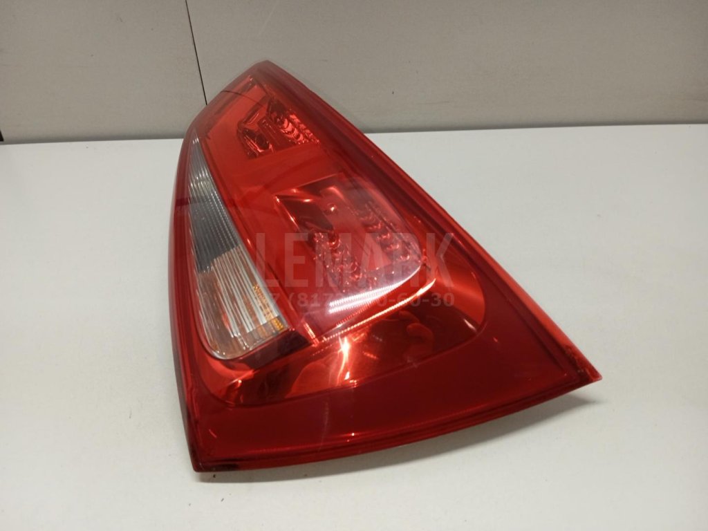 Фонарь задний правый для  Audi A3 [8PA] Sportback 2004-2013