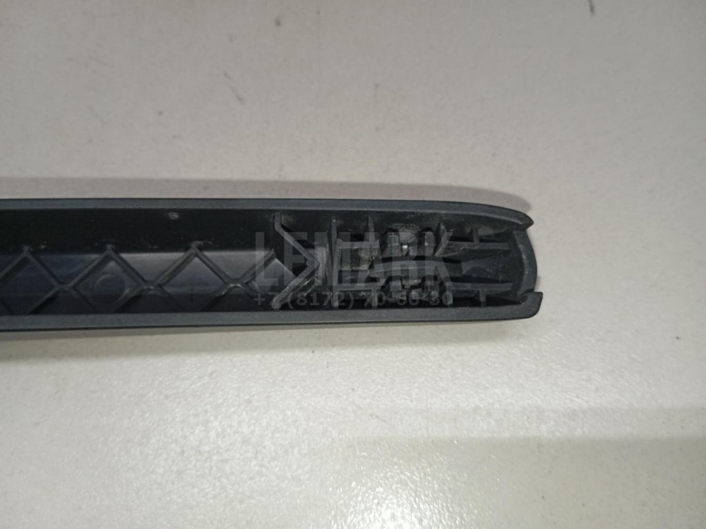 Поводок стеклоочистителя заднего