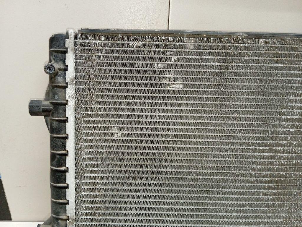 Радиатор основной
